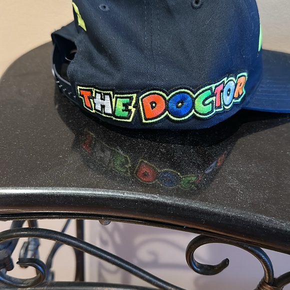 Valentino Rossi trucker hat - Picture 2 of 5